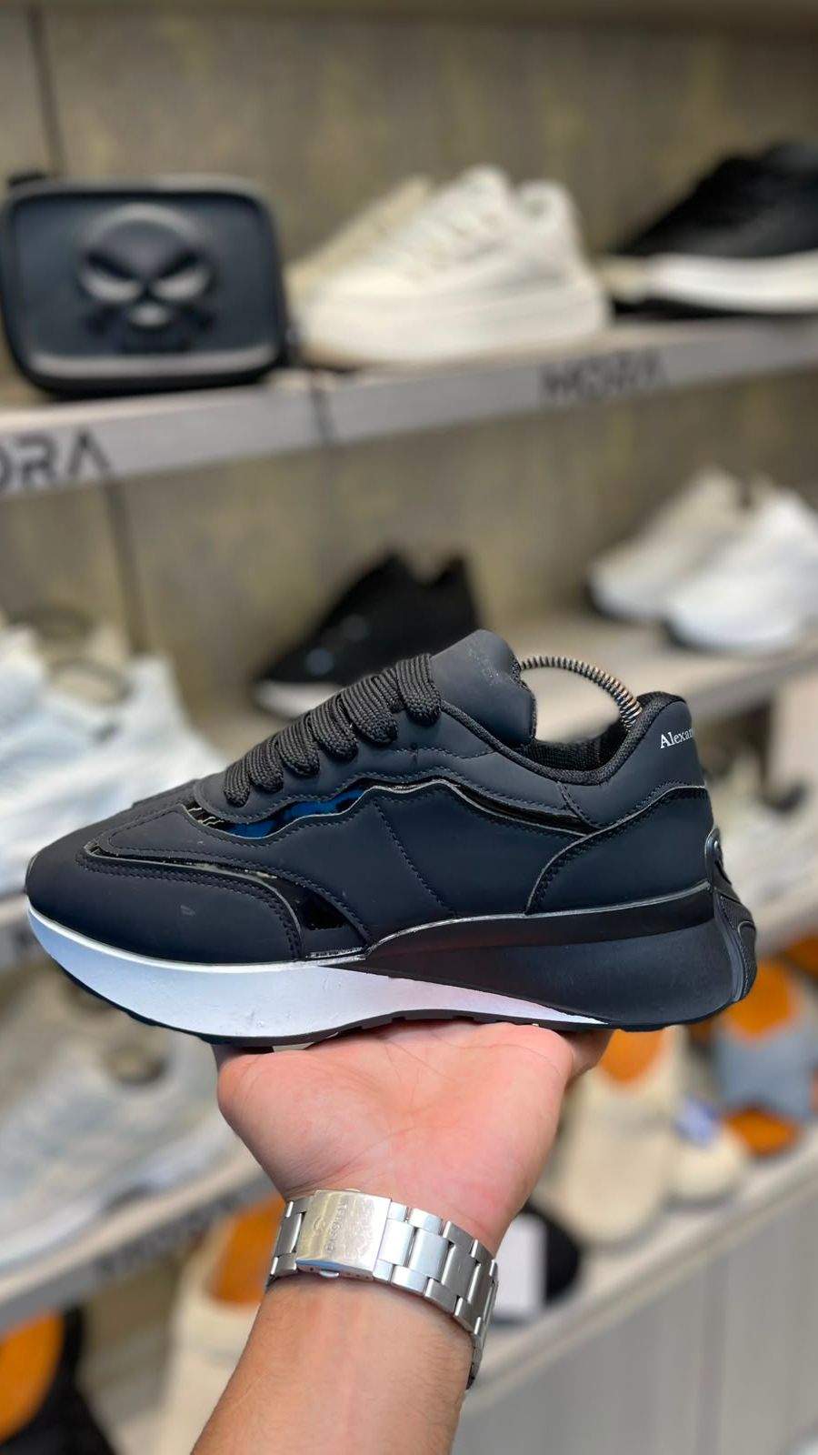 Black Chunky Sneaker